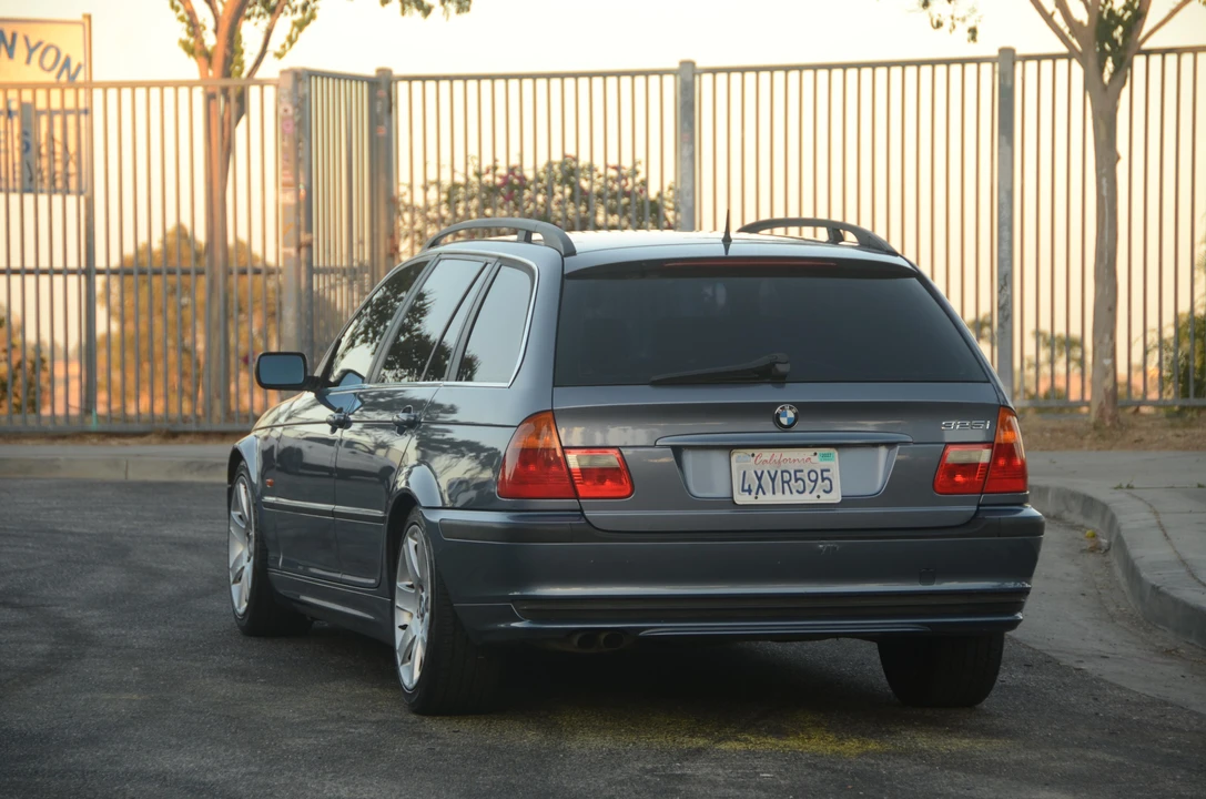2001 BMW E46 3 Series - Image 13 of 31