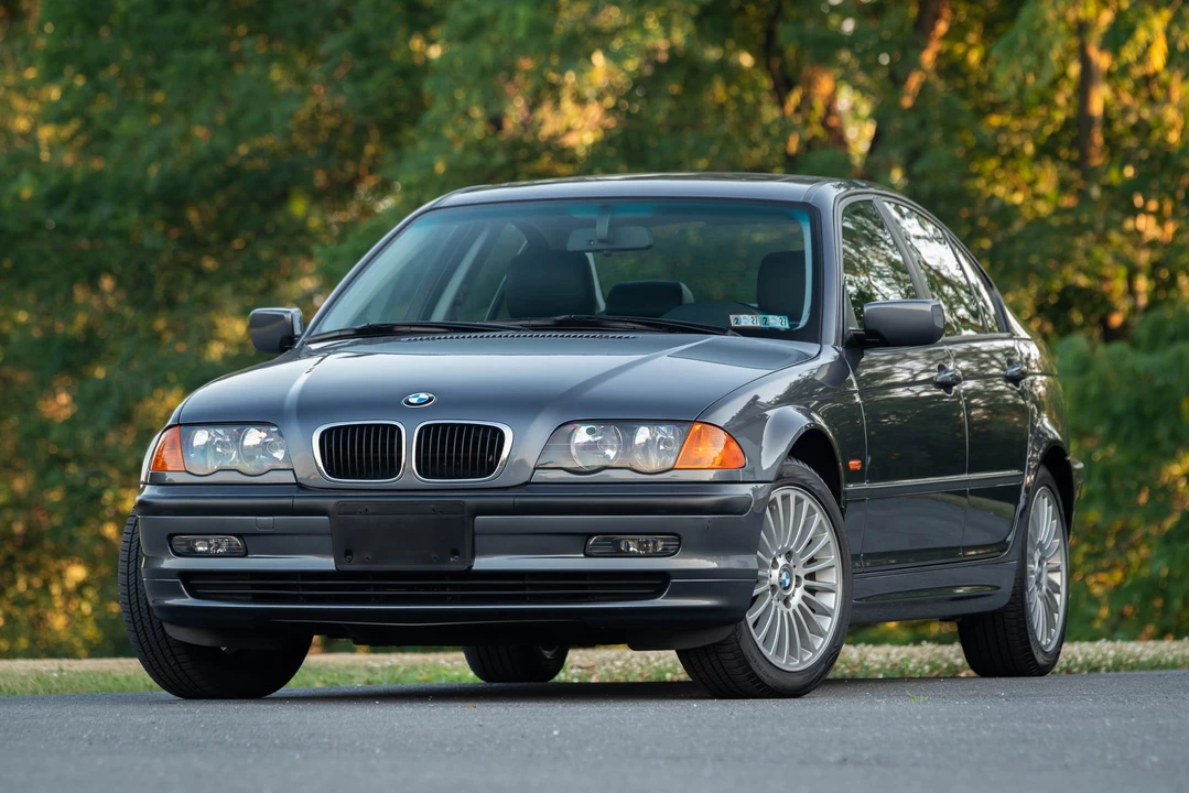 2001 BMW E46 3 Series - Image 2 of 31