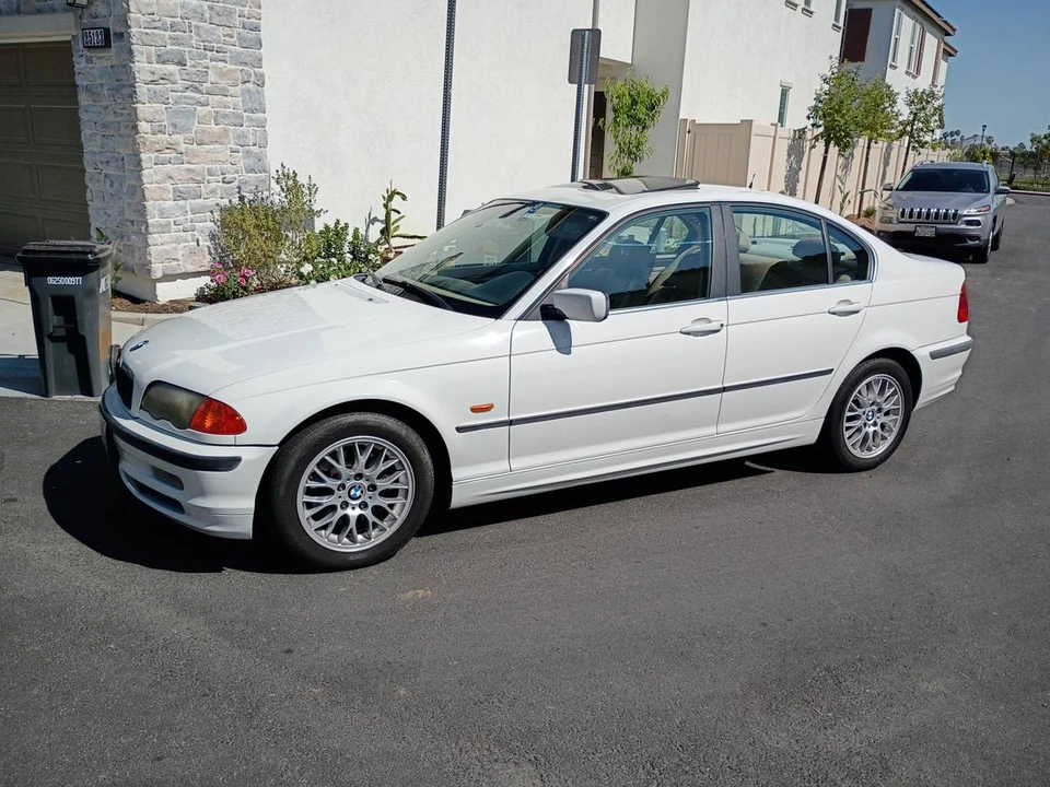 2001 BMW E46 3 Series - Image 3 of 10