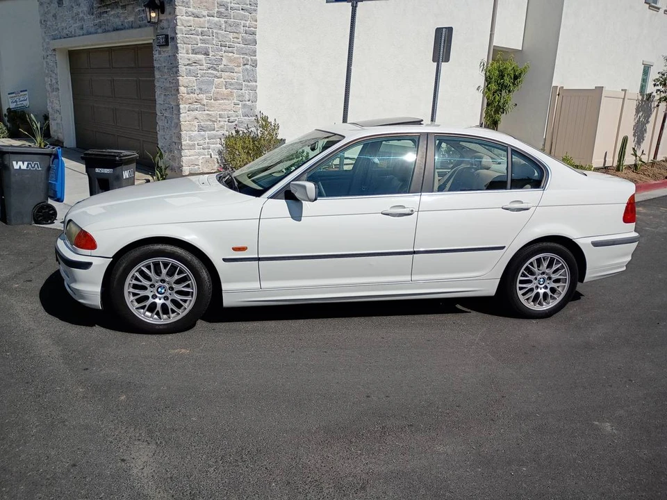 2001 BMW E46 3 Series - Image 4 of 10