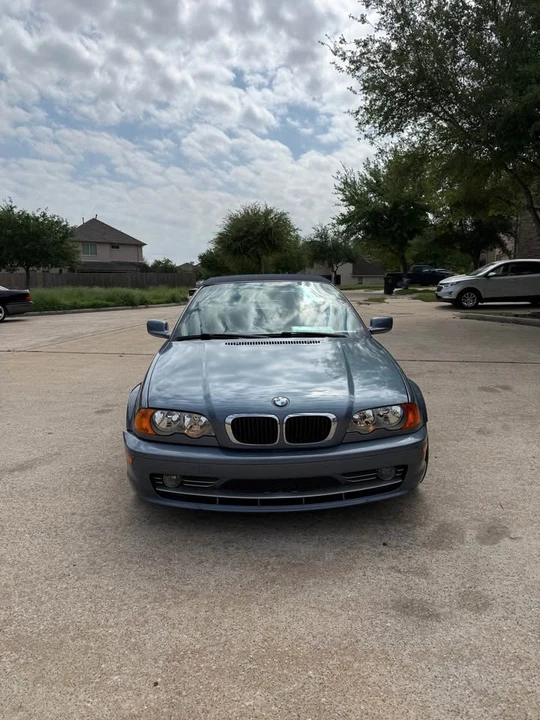 2001 BMW E46 330i & 330Ci - Image 2 of 10