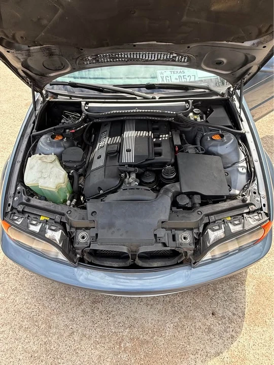 2001 BMW E46 330i & 330Ci - Image 6 of 10