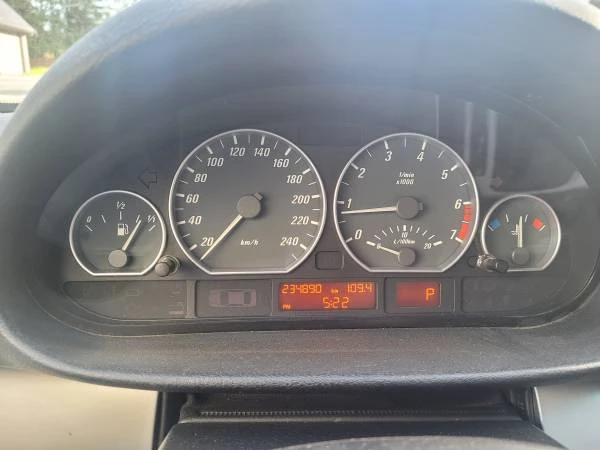 2001 BMW E46 330i & 330Ci - Image 5 of 9