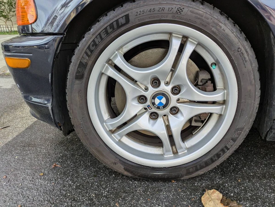 2001 BMW E46 330i & 330Ci - Image 18 of 24