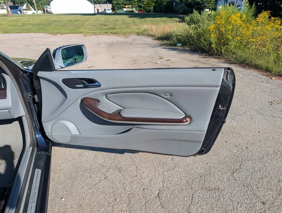 2001 BMW E46 330i & 330Ci - Image 13 of 19