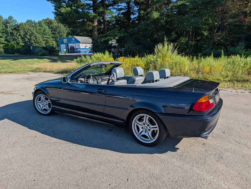 2001 BMW E46 330i & 330Ci - Image 2 of 19