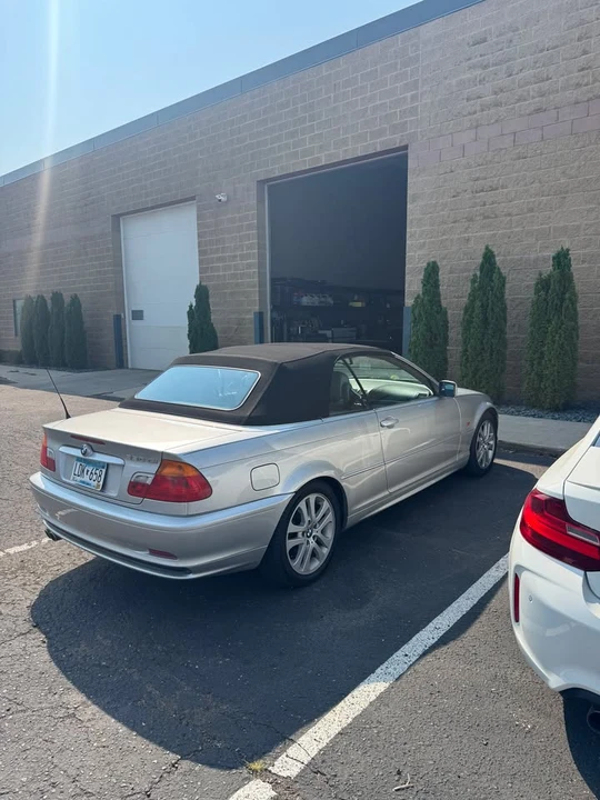 2001 BMW E46 330i & 330Ci - Image 6 of 10