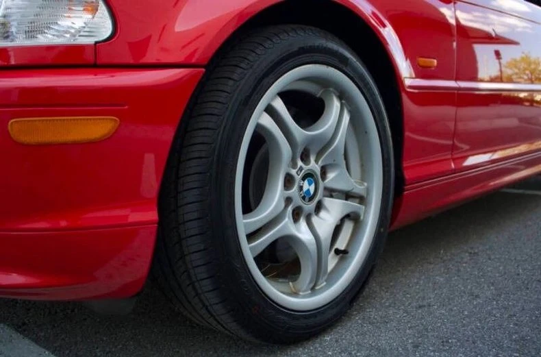2001 BMW E46 330i & 330Ci - Image 16 of 31