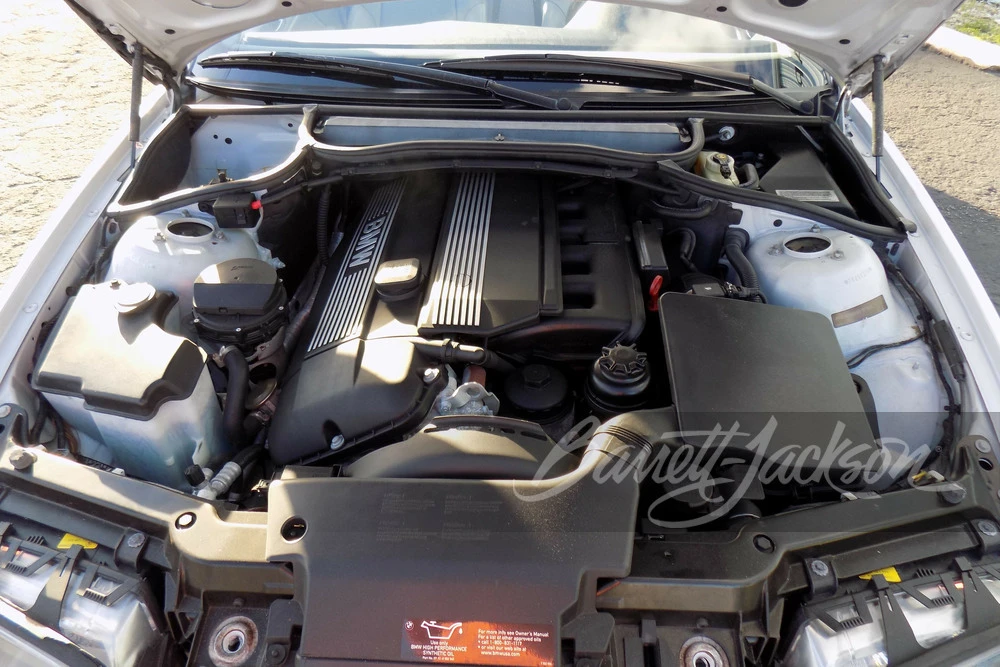 2001 BMW E46 330i & 330Ci - Image 2 of 17