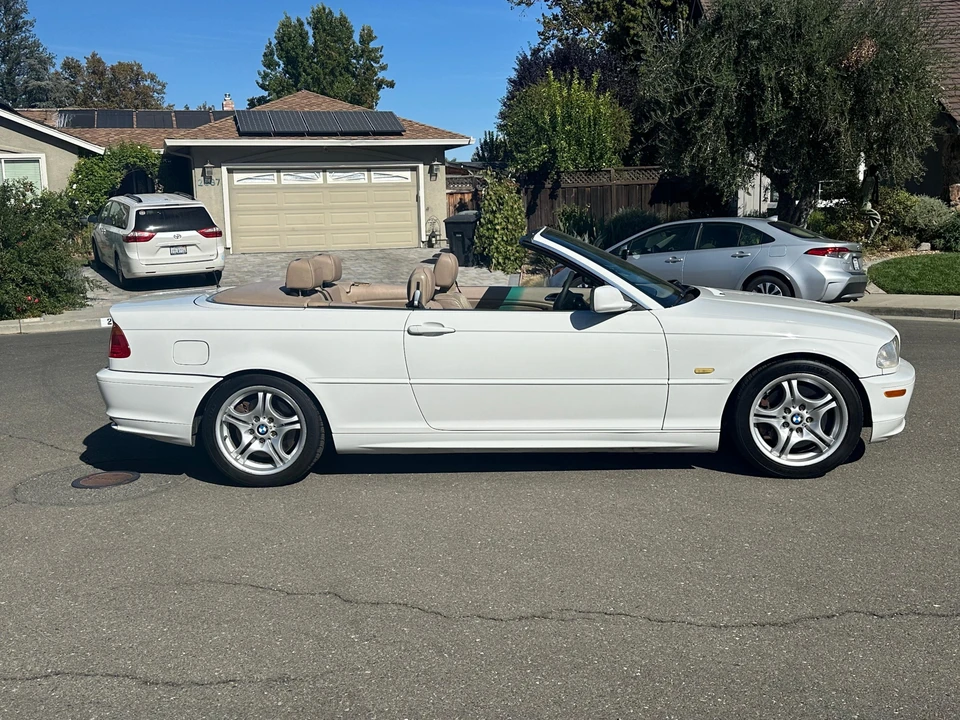 2001 BMW E46 330i & 330Ci - Image 7 of 31