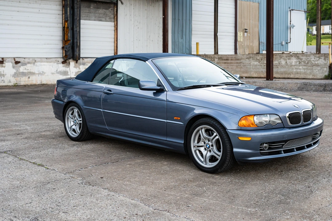 2001 BMW E46 330i & 330Ci - Image 19 of 31