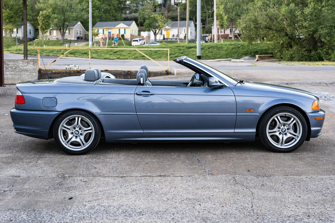 2001 BMW E46 330i & 330Ci - Image 10 of 31