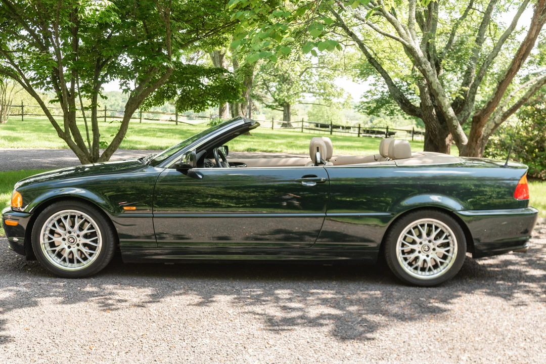 2001 BMW E46 330i & 330Ci - Image 8 of 31