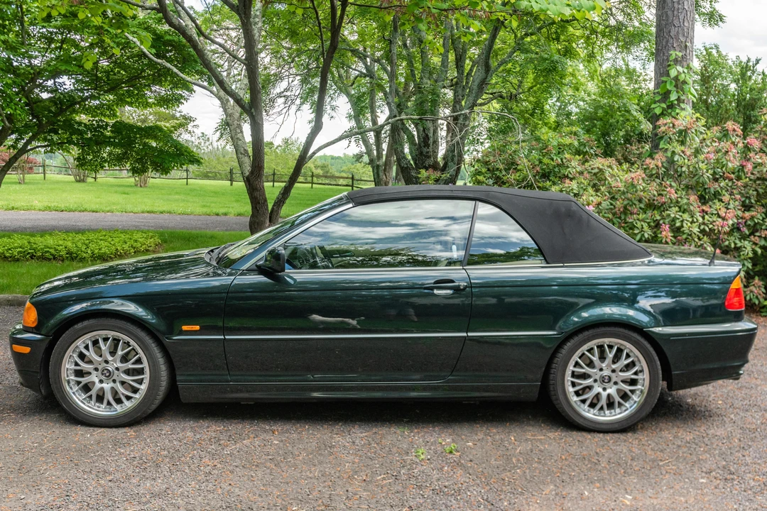 2001 BMW E46 330i & 330Ci - Image 4 of 31