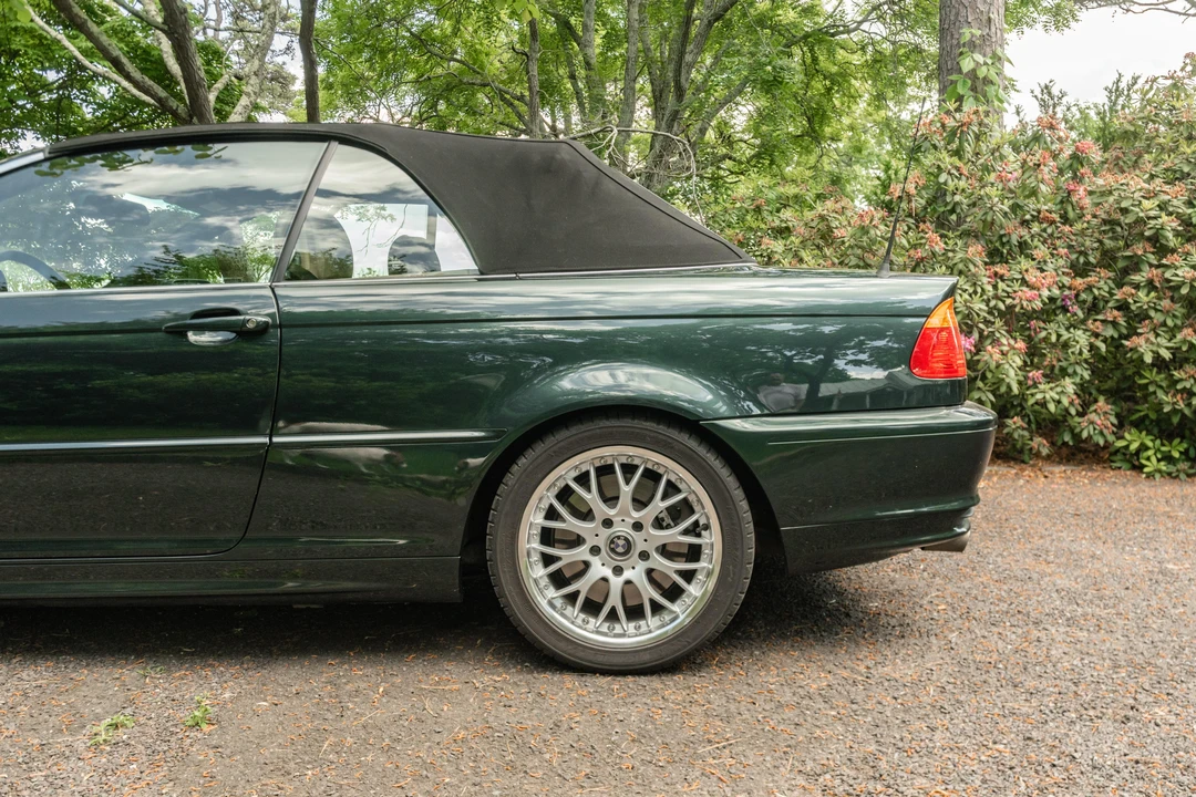 2001 BMW E46 330i & 330Ci - Image 21 of 31