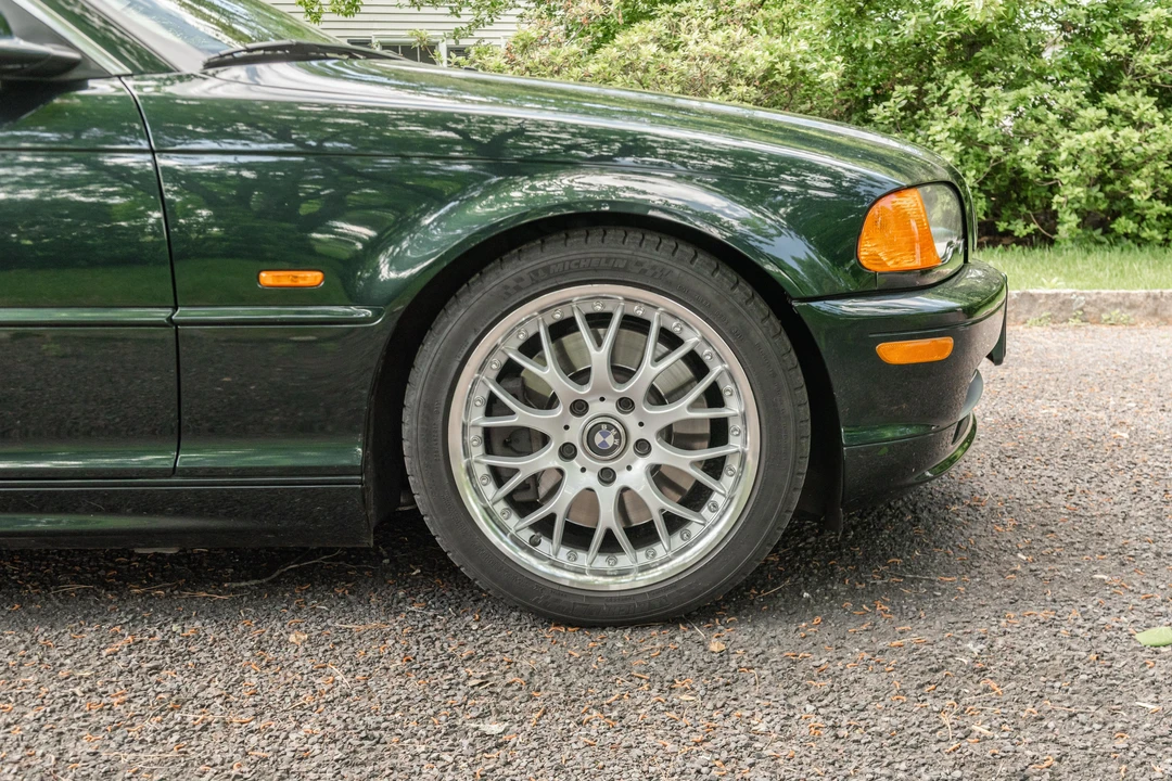 2001 BMW E46 330i & 330Ci - Image 16 of 31