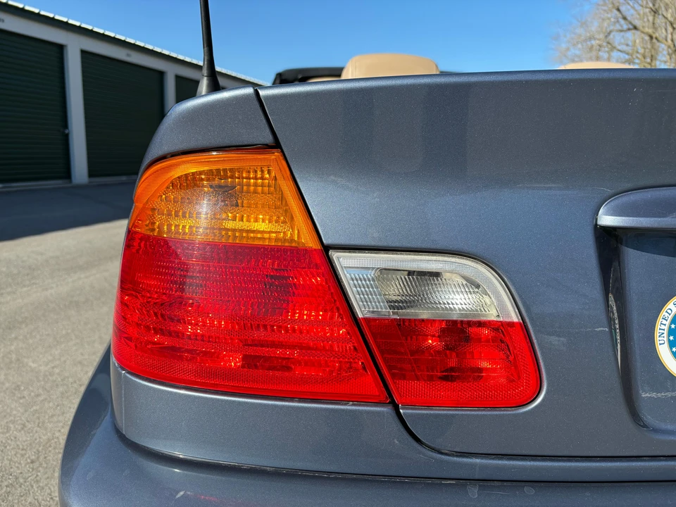 2001 BMW E46 330i & 330Ci - Image 26 of 31