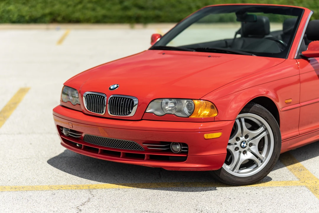 2001 BMW E46 330i & 330Ci - Image 30 of 31