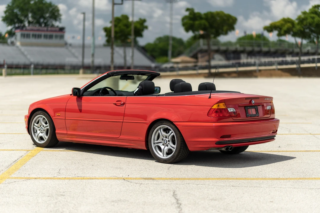 2001 BMW E46 330i & 330Ci - Image 14 of 31