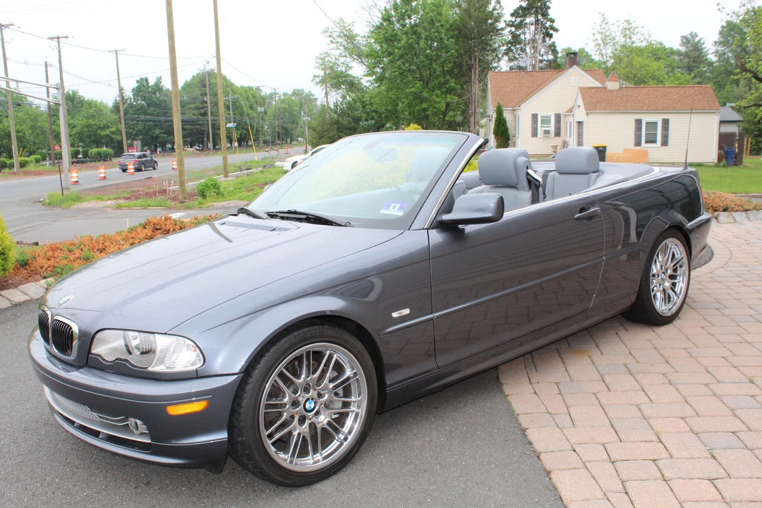 2001 BMW E46 330i & 330Ci - Image 10 of 21