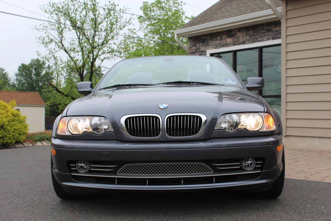 2001 BMW E46 330i & 330Ci - Image 8 of 21