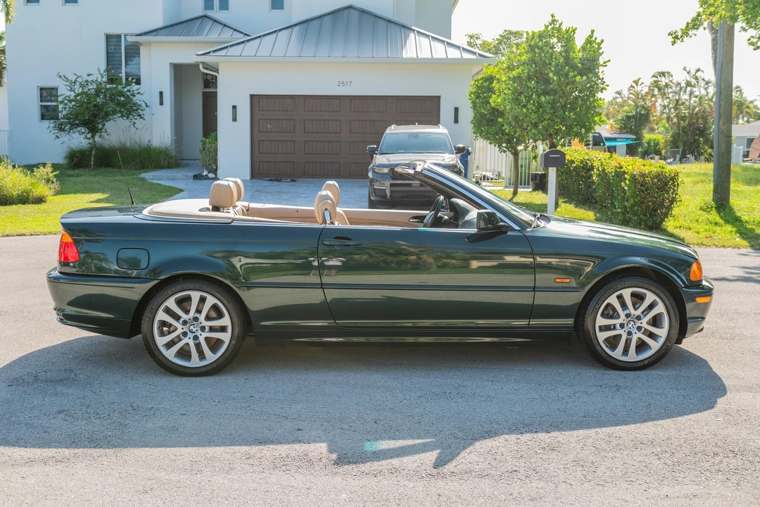 2001 BMW E46 330i & 330Ci - Image 9 of 31