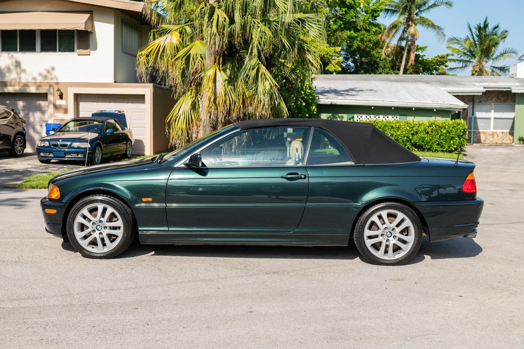 2001 BMW E46 330i & 330Ci - Image 13 of 31