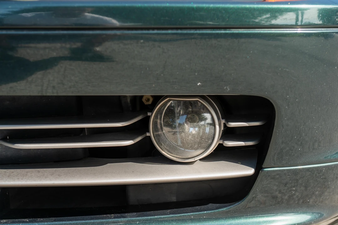 2001 BMW E46 330i & 330Ci - Image 27 of 31