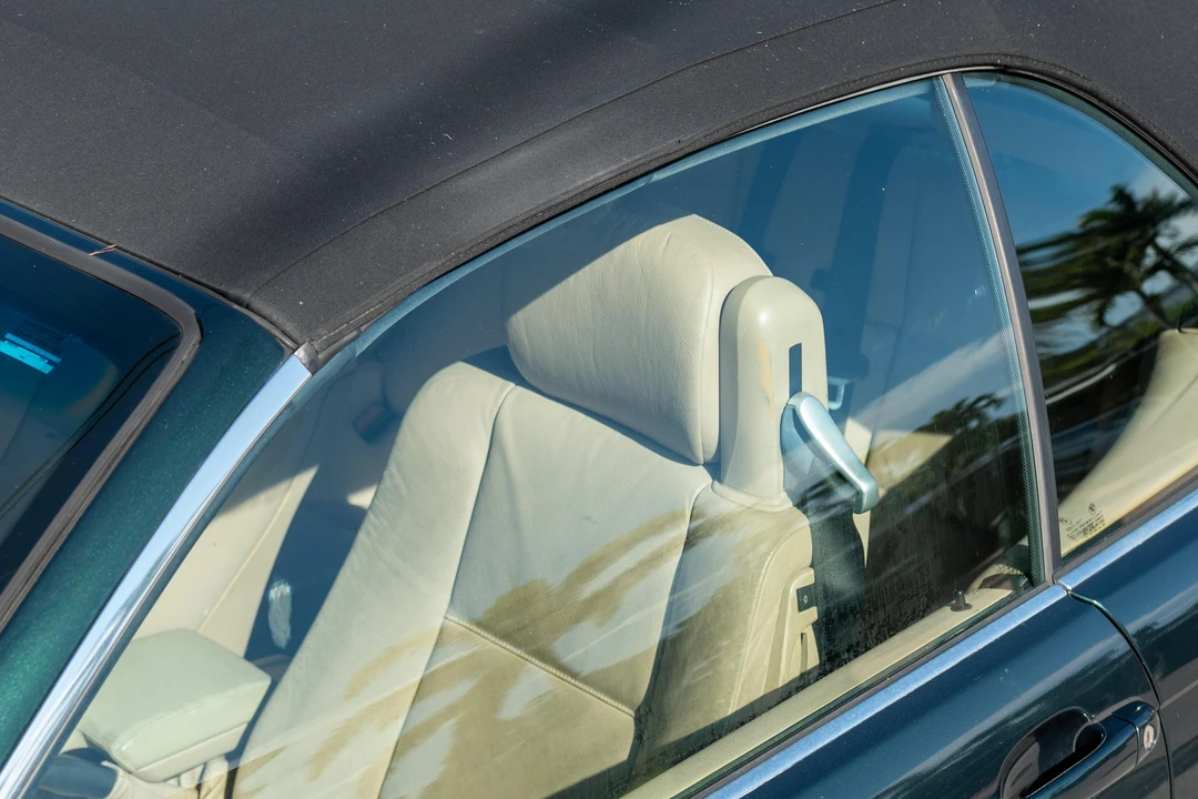 2001 BMW E46 330i & 330Ci - Image 19 of 31