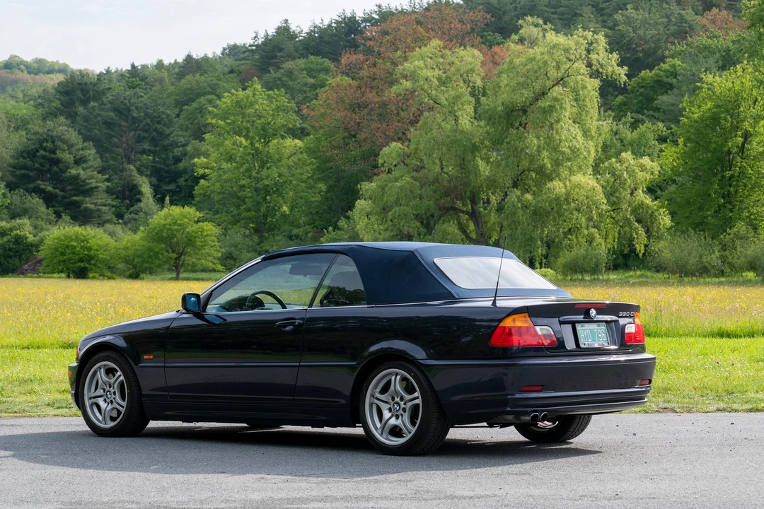 2001 BMW E46 330i & 330Ci - Image 22 of 31