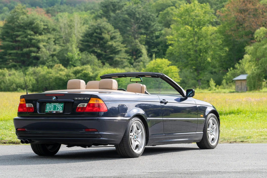 2001 BMW E46 330i & 330Ci - Image 13 of 31