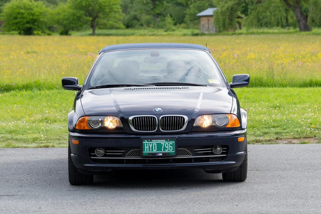 2001 BMW E46 330i & 330Ci - Image 16 of 31