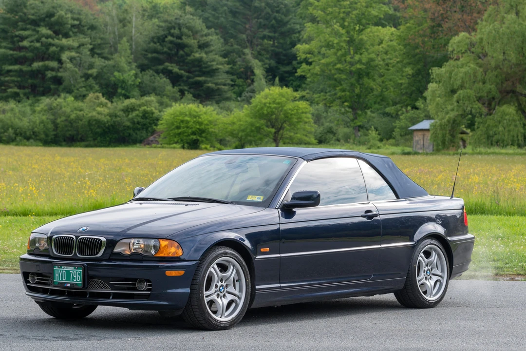 2001 BMW E46 330i & 330Ci - Image 19 of 31