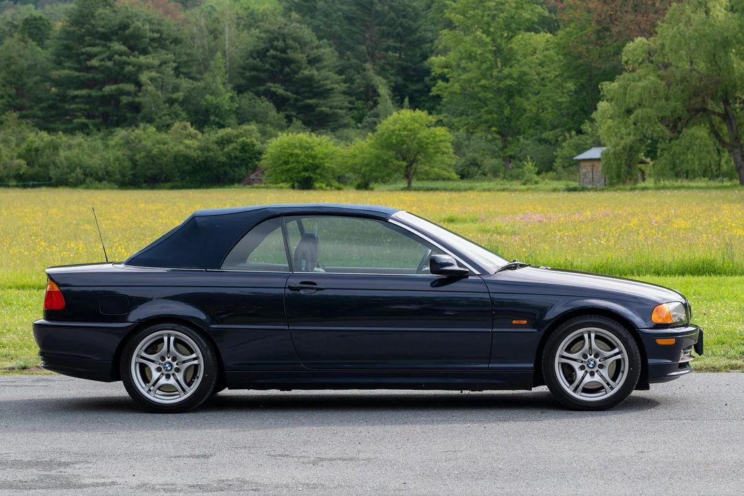 2001 BMW E46 330i & 330Ci - Image 26 of 31