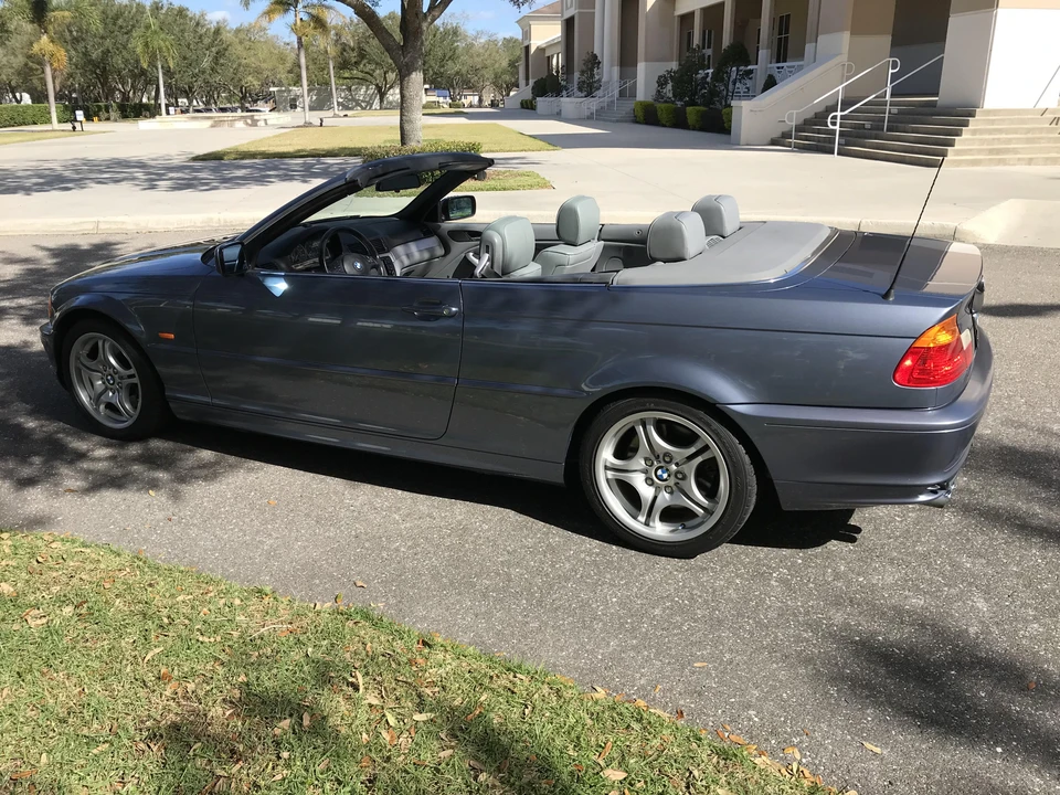 2001 BMW E46 330i & 330Ci - Image 8 of 31