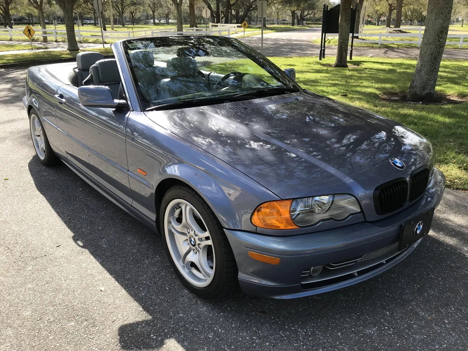 2001 BMW E46 330i & 330Ci - Image 18 of 31