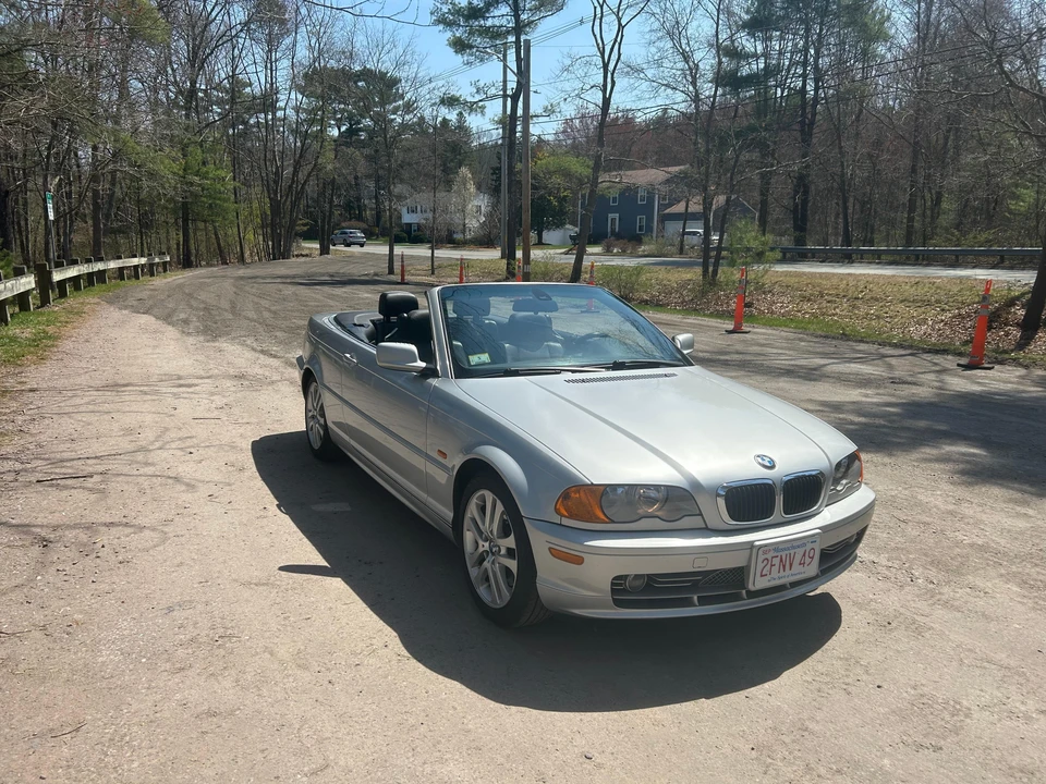 2001 BMW E46 330i & 330Ci - Image 10 of 31