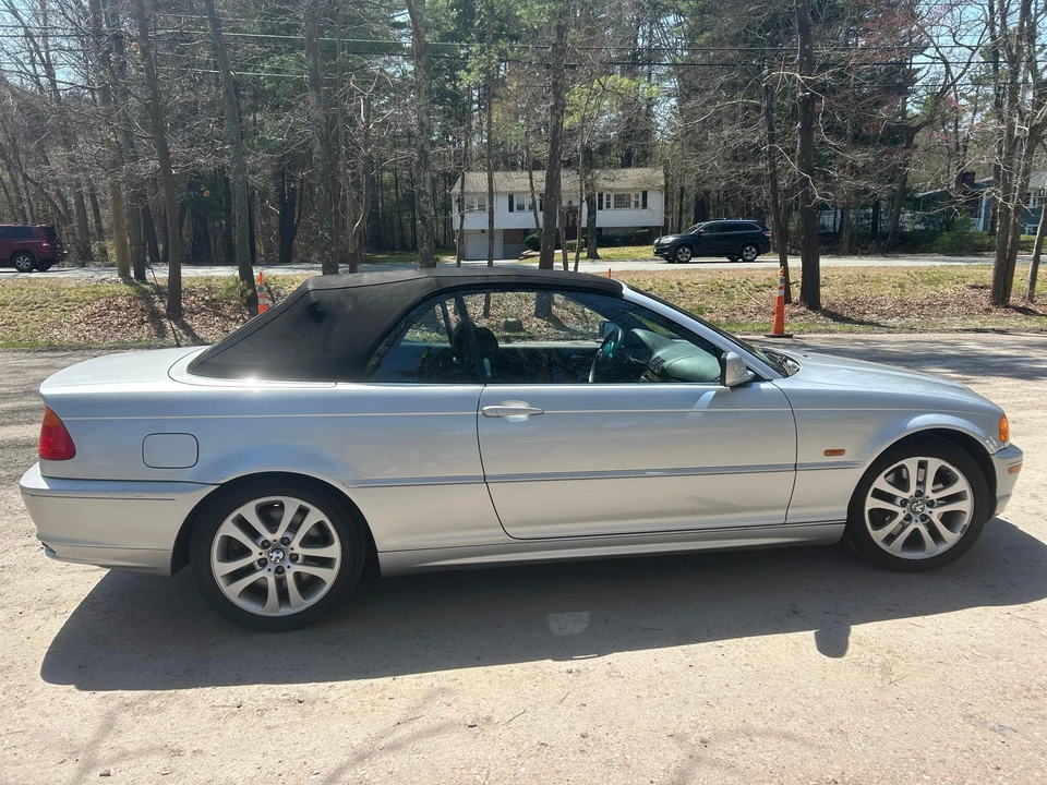 2001 BMW E46 330i & 330Ci - Image 16 of 31