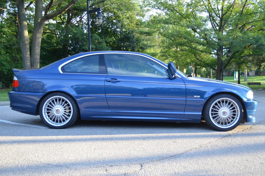 2001 BMW E46 330i & 330Ci - Image 3 of 5