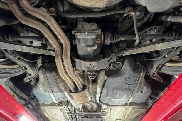 2001 BMW E46 330i & 330Ci - Image 7 of 8