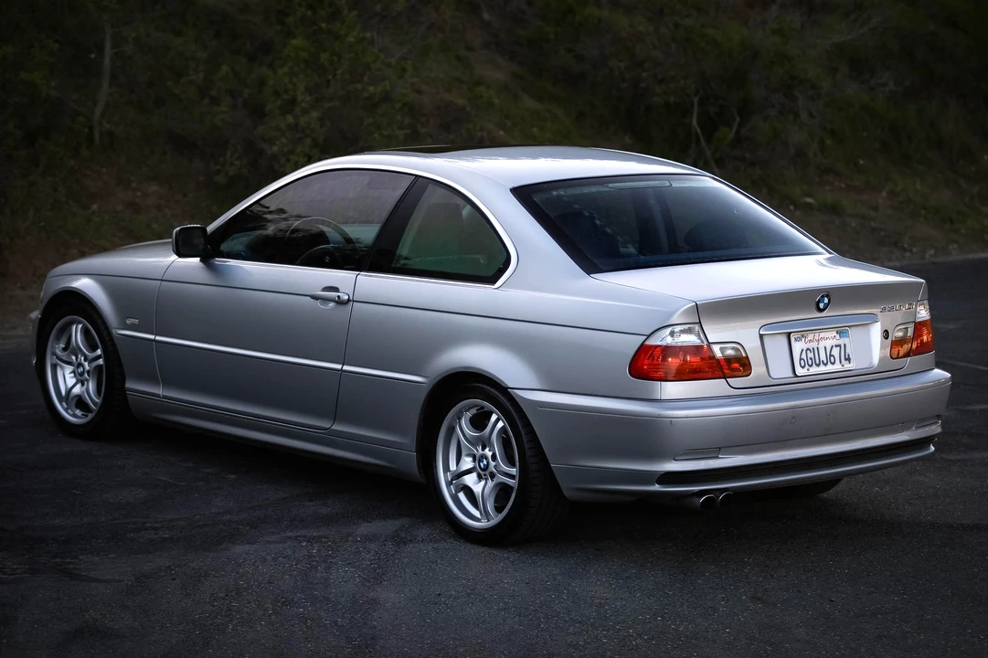 2001 BMW E46 330i & 330Ci - Image 4 of 31