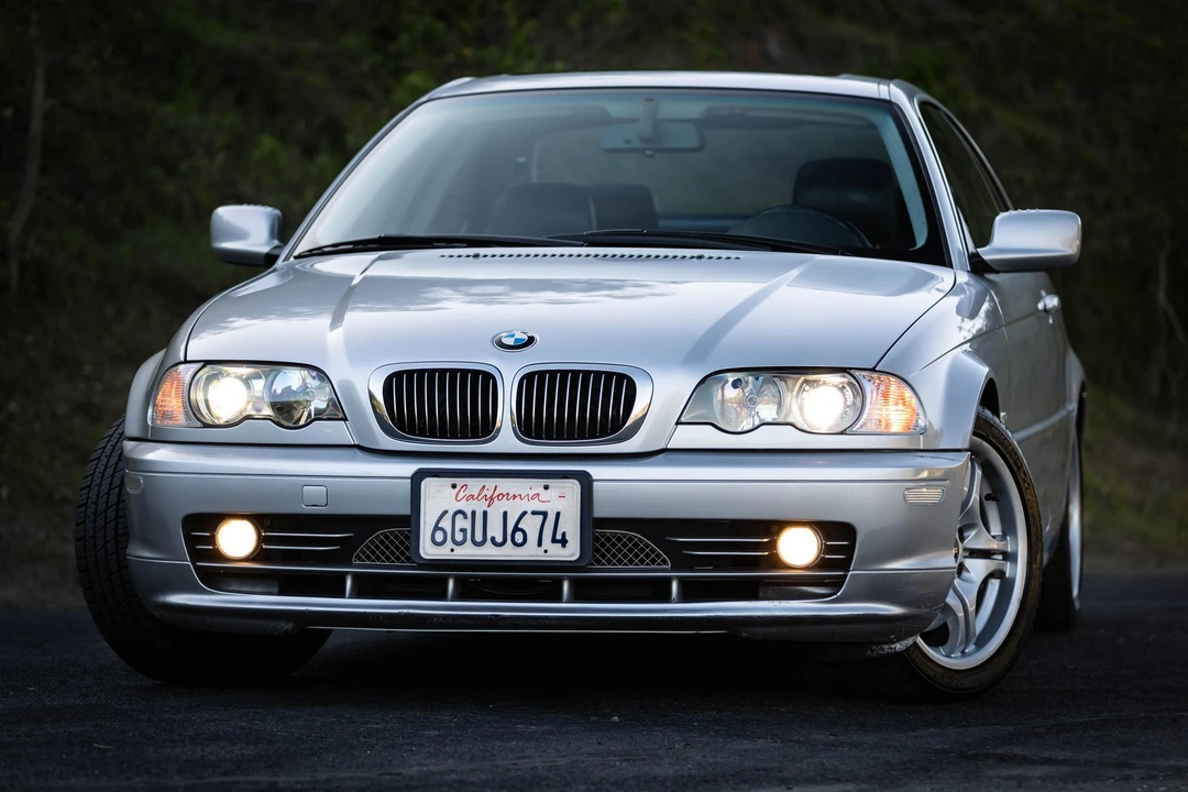 2001 BMW E46 330i & 330Ci - Image 2 of 31