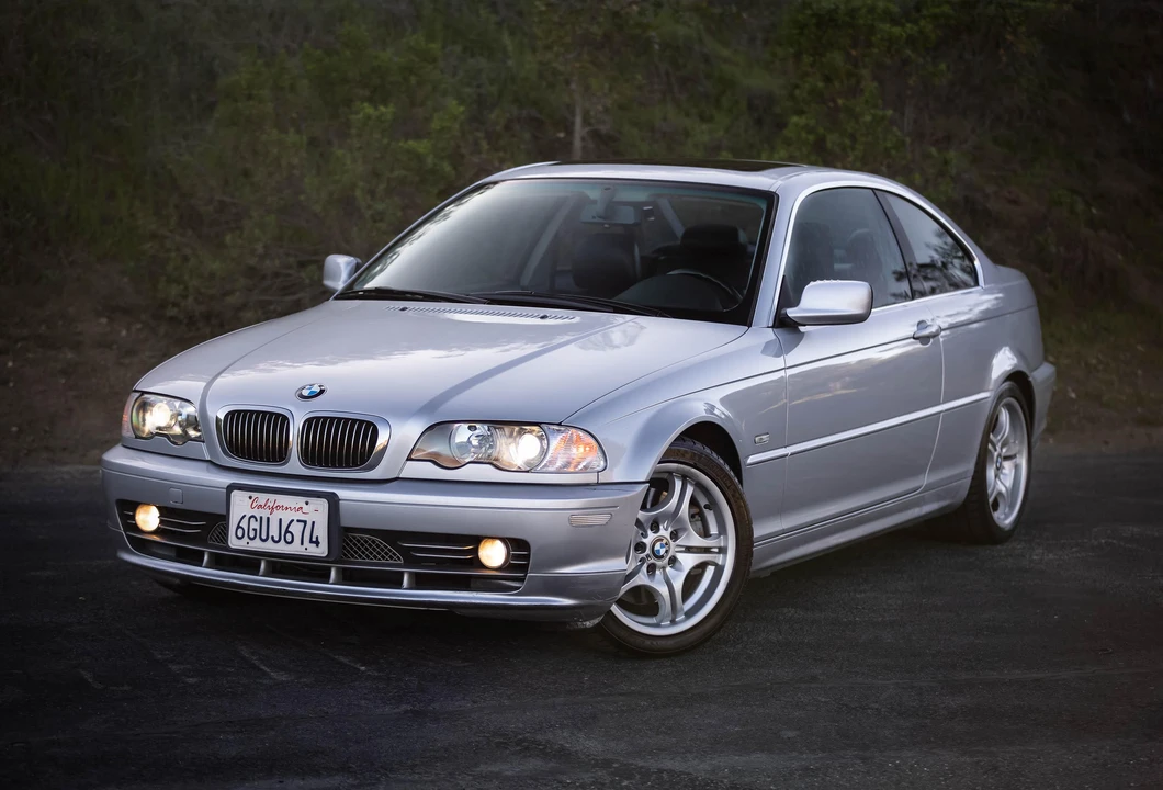 2001 BMW E46 330i & 330Ci - Image 6 of 31