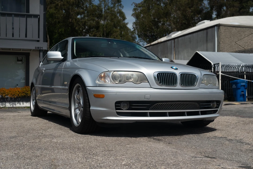 2001 BMW E46 330i & 330Ci - Image 18 of 31