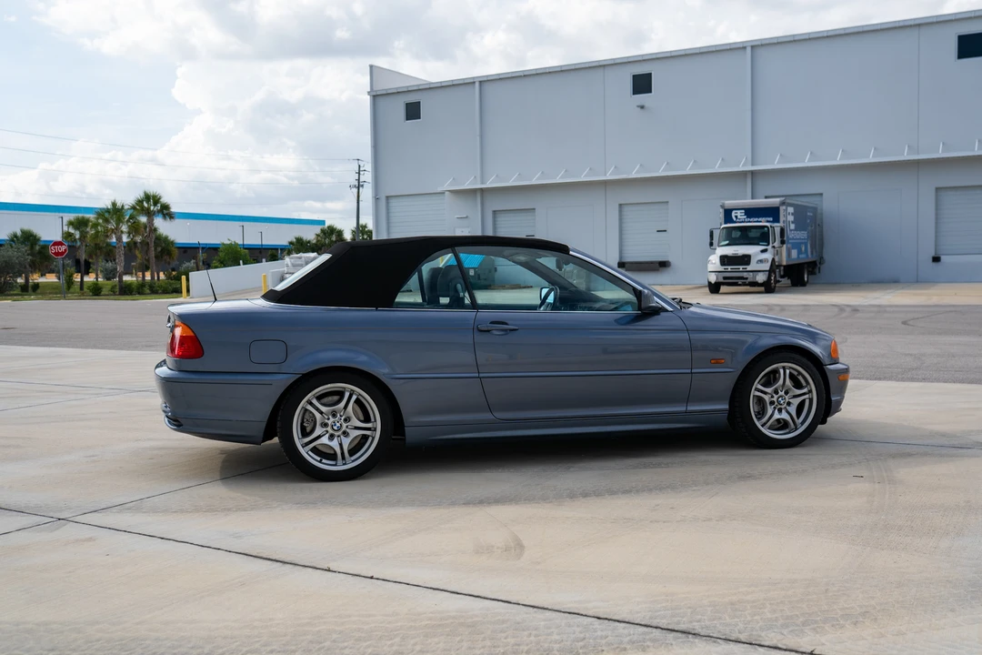 2001 BMW E46 330i & 330Ci - Image 31 of 31