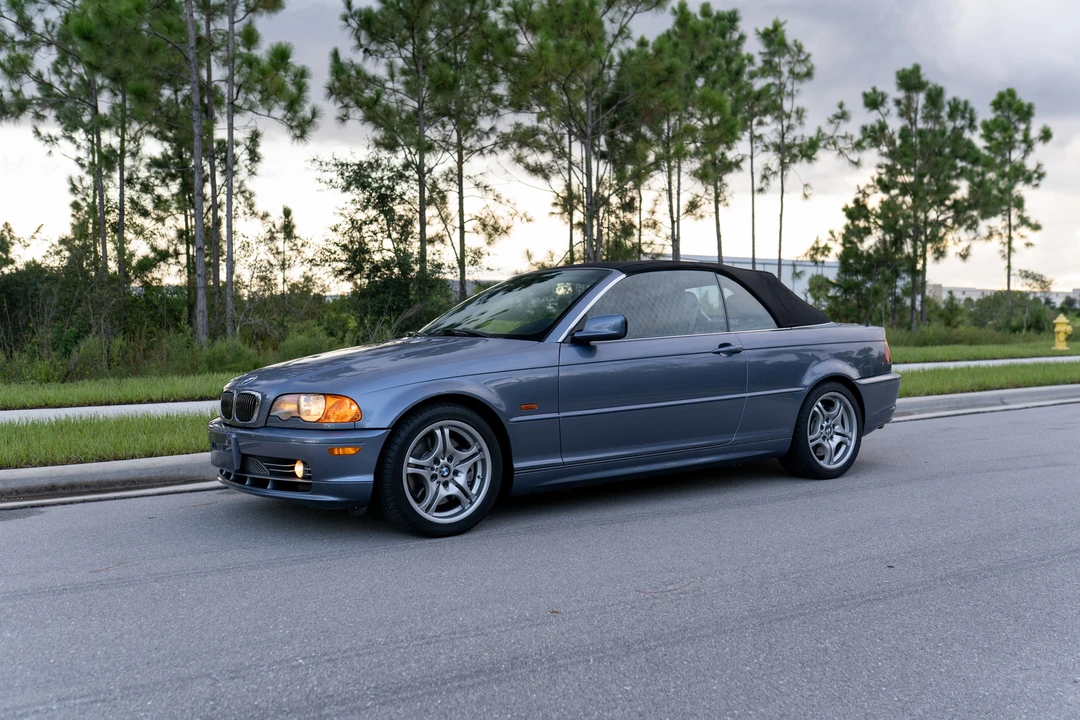 2001 BMW E46 330i & 330Ci - Image 9 of 31