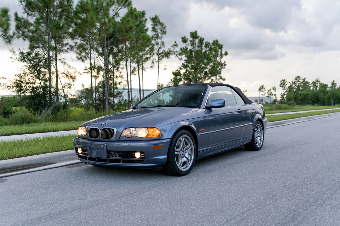 2001 BMW E46 330i & 330Ci - Image 8 of 31