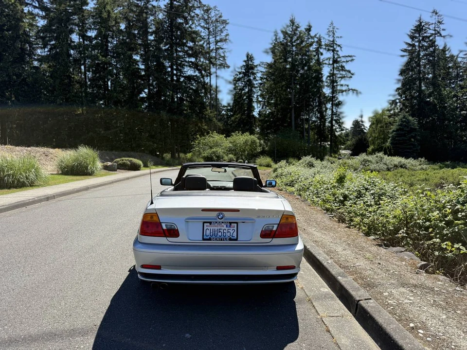 2001 BMW - Image 5 of 15