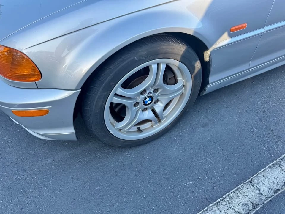 2001 BMW E46 330i & 330Ci - Image 3 of 8