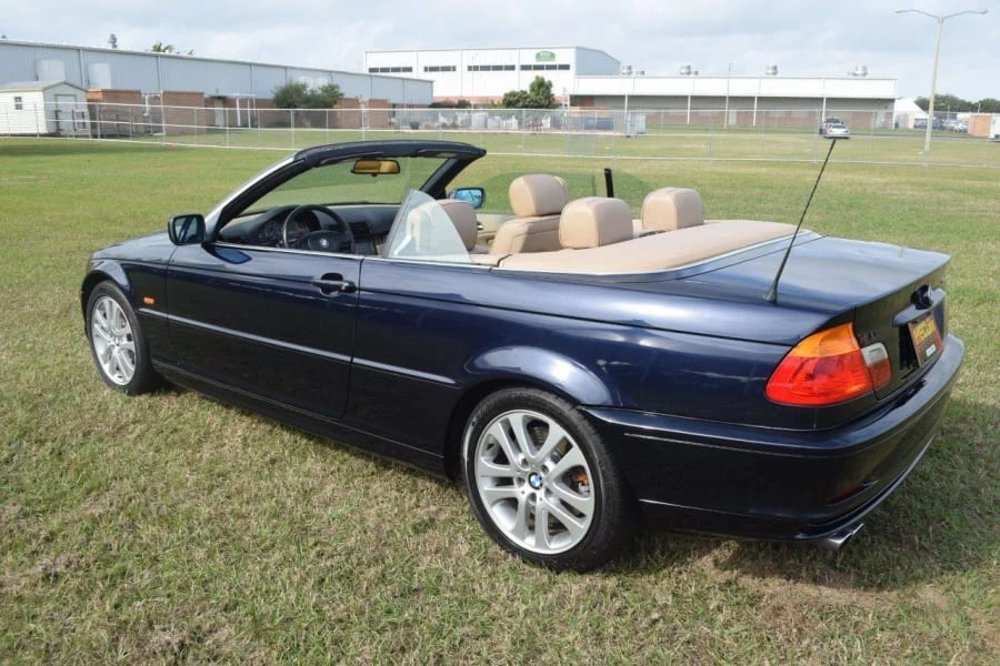 2001 BMW E46 330i & 330Ci - Image 2 of 7